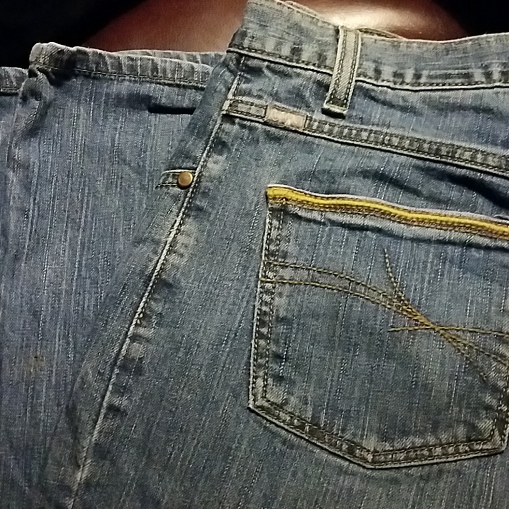 Relaxed riding jeans